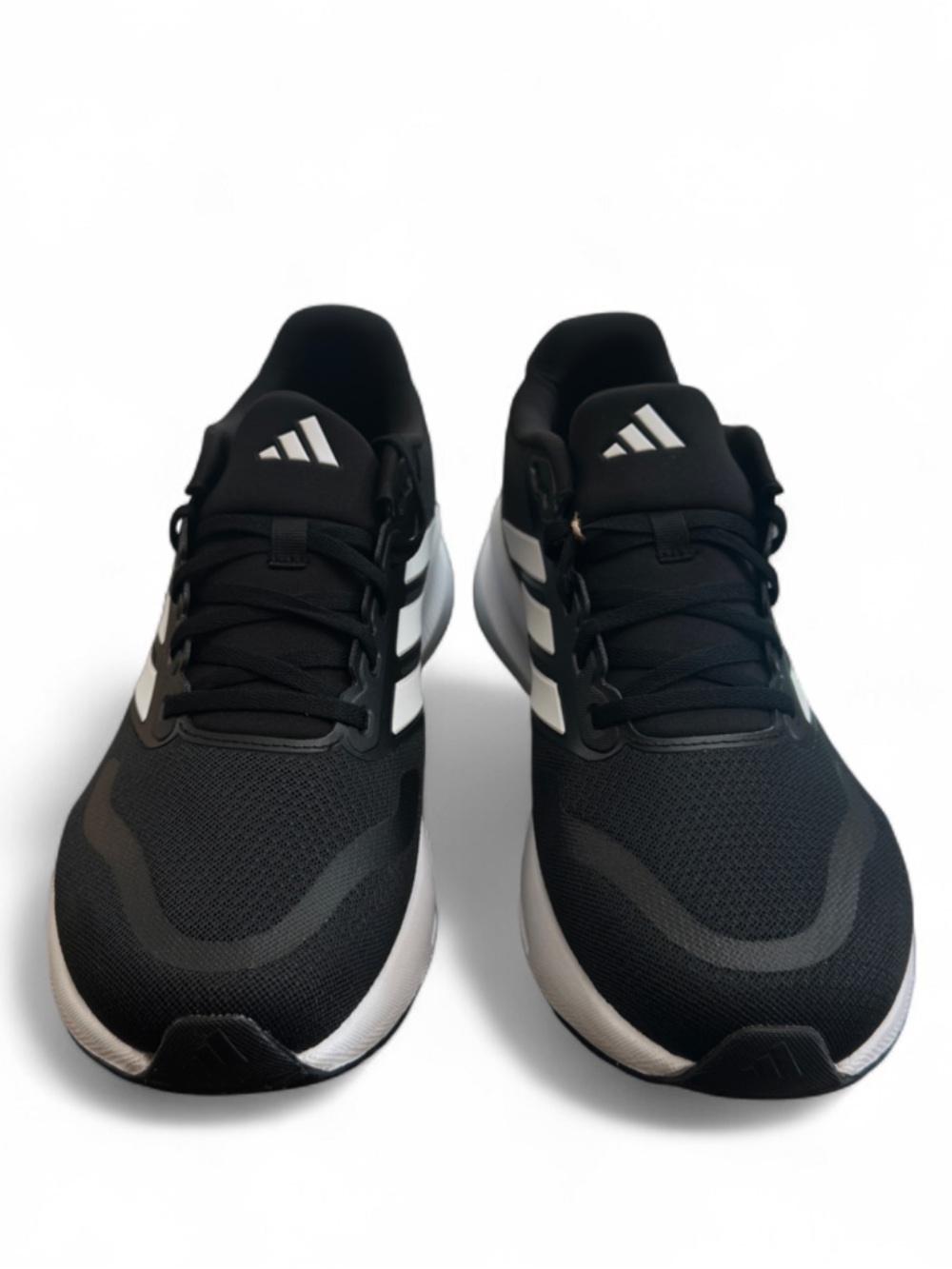 NWT Men’s adidas Running Shoes Size US 10.5 (Wide)